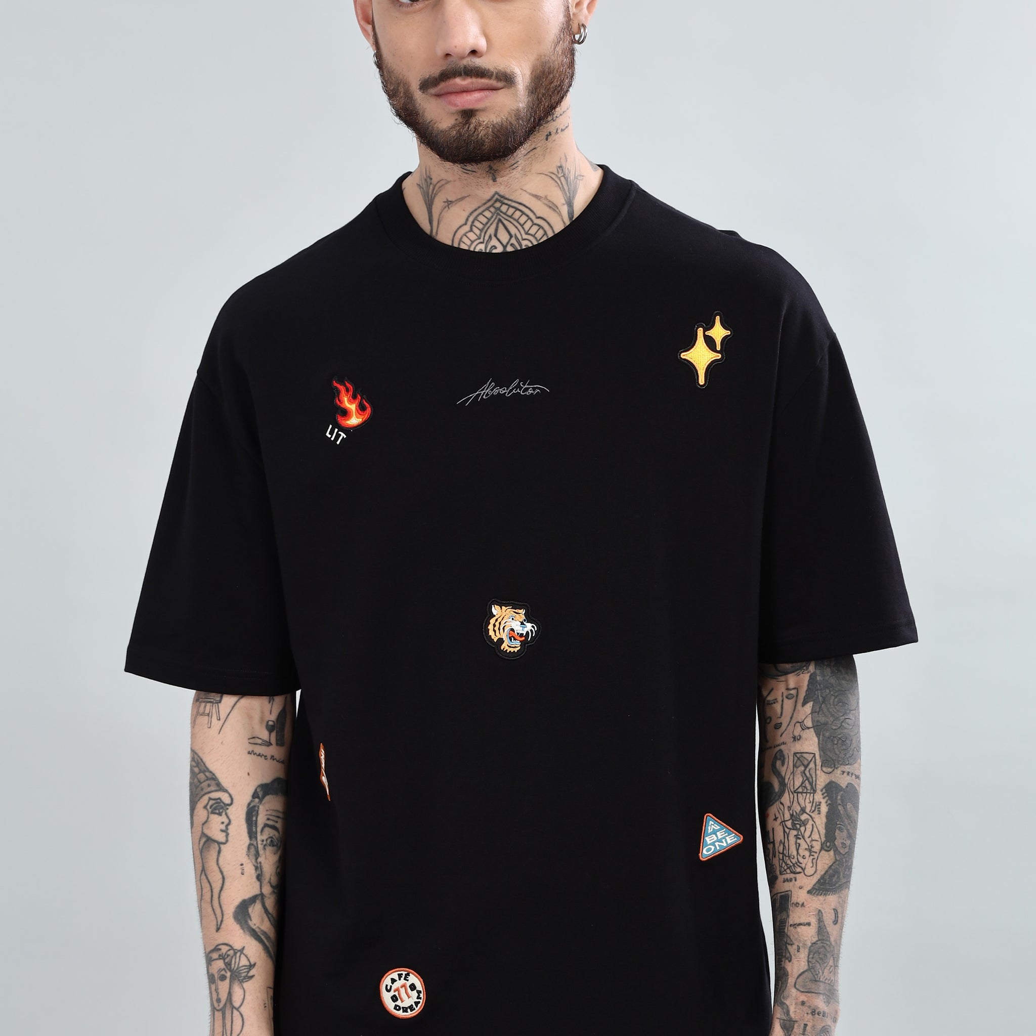 Six Patches Fierce Tiger Oversized Black T-Shirt
