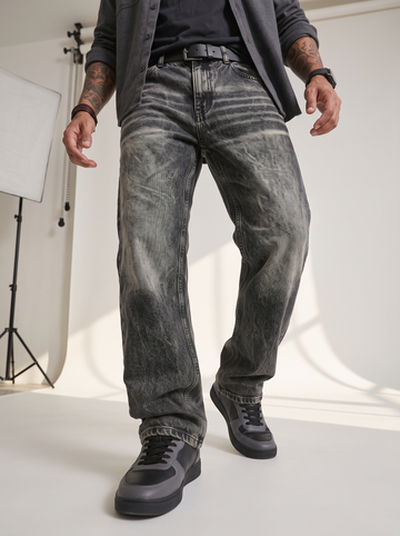 Charcoal Black relaxed-fit Vintage jeans